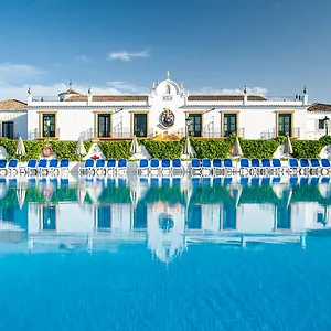 Globales Pueblo Andaluz San Pedro de Alcántara