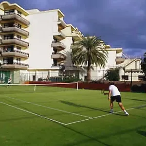  Hotel Tres Vidas Spain